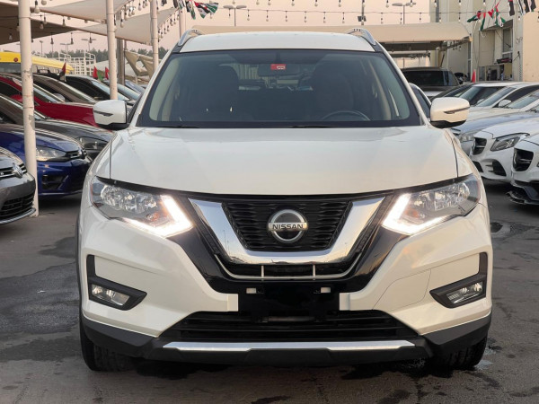 Nissan Rogue 2018  White LHD Petrol AT SUV Crossover 2WD