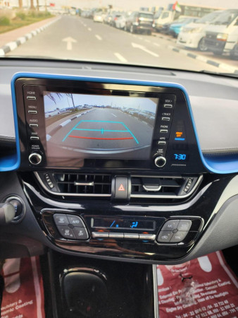 Toyota C HR 2019  Grey LHD Petrol AT SUV Crossover 2WD view 4