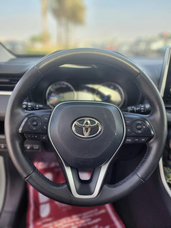 Toyota RAV 4 2021  Green LHD Hybrid AT SUV Crossover 2WD view 11