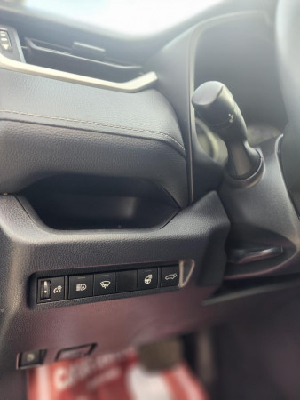 Toyota RAV 4 2021  Green LHD Hybrid AT SUV Crossover 2WD view 13