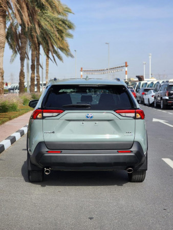 Toyota RAV 4 2021  Green LHD Hybrid AT SUV Crossover 2WD view 16