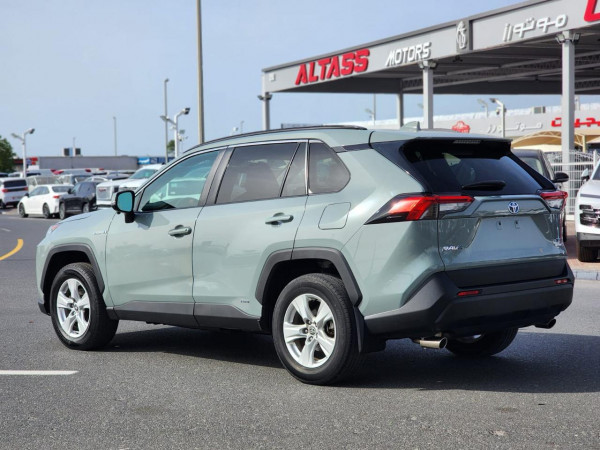 Toyota RAV 4 2021  Green LHD Hybrid AT SUV Crossover 2WD view 20