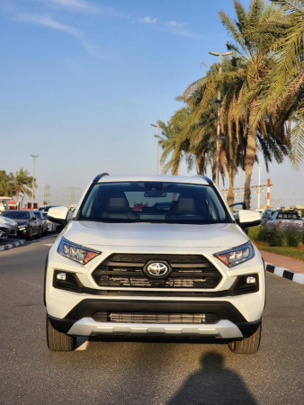 Toyota RAV 4 2020  White LHD Petrol AT SUV Crossover 4WD