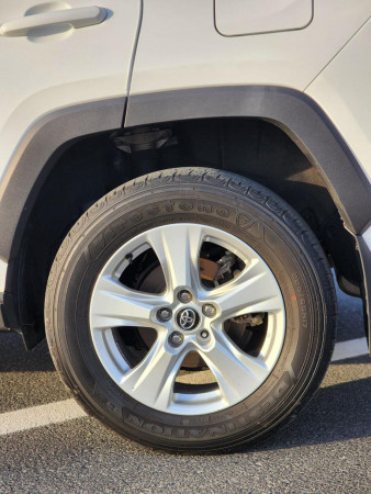 Toyota RAV 4 2020  White LHD Petrol AT SUV Crossover 4WD view 9