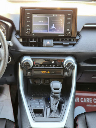 Toyota RAV 4 2020  White LHD Petrol AT SUV Crossover 4WD view 15