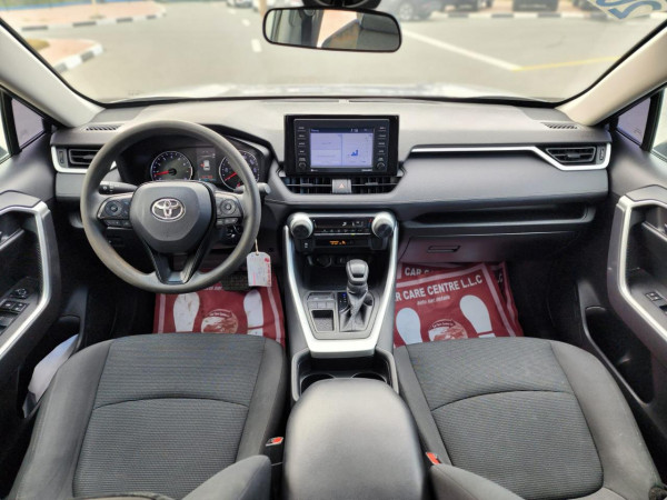 Toyota RAV 4 2021/ Silver LHD Petrol AT SUV Crossover 2WD view 2
