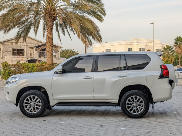 Toyota LAND CRUISER PRADO 2021  White LHD Petrol AT SUV 4WD view 15