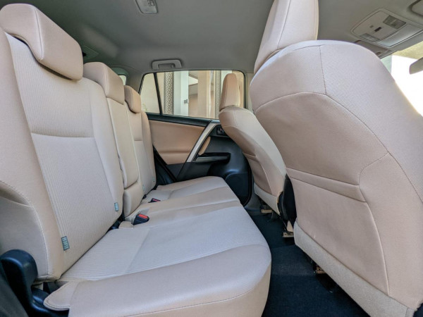 Toyota RAV 4 2017/ White LHD Petrol AT SUV Crossover 2WD view 6