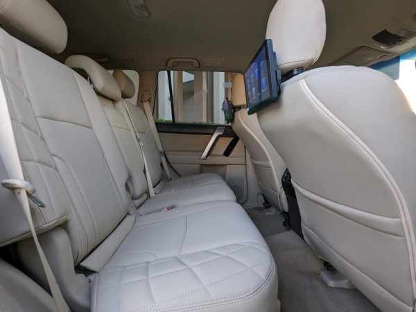 Toyota LAND CRUISER PRADO 2019  Grey LHD Petrol AT SUV 4WD view 3
