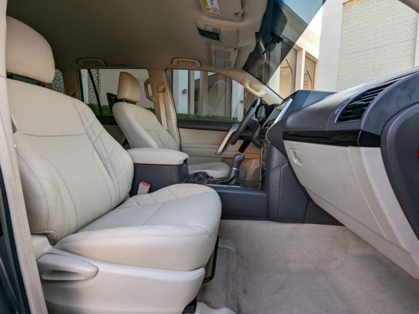 Toyota LAND CRUISER PRADO 2019  Grey LHD Petrol AT SUV 4WD view 5