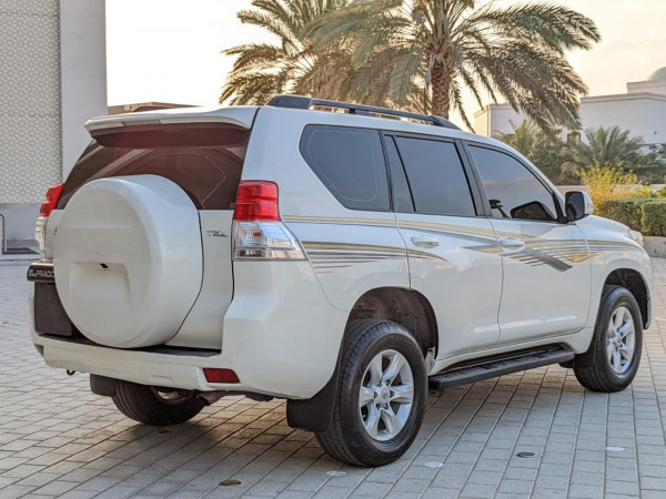 Toyota LAND CRUISER PRADO 2011  White LHD Petrol AT SUV 4WD view 12