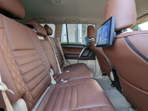 Toyota LAND CRUISER PRADO 2010  Bronze LHD Petrol AT SUV 4WD view 4