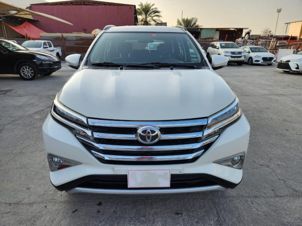 Toyota Rush 2020/ White LHD Petrol AT SUV 2WD