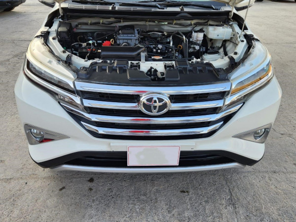 Toyota Rush 2020/ White LHD Petrol AT SUV 2WD view 11