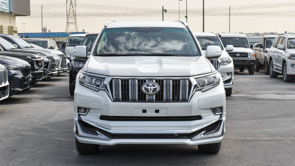 Toyota LAND CRUISER PRADO 2015/ White LHD Petrol AT SUV 4WD