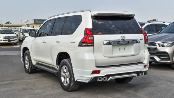 Toyota LAND CRUISER PRADO 2015/ White LHD Petrol AT SUV 4WD view 5