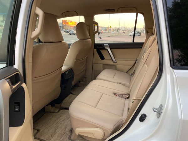 Toyota LAND CRUISER PRADO 2014/ White LHD Petrol AT SUV 4WD view 5