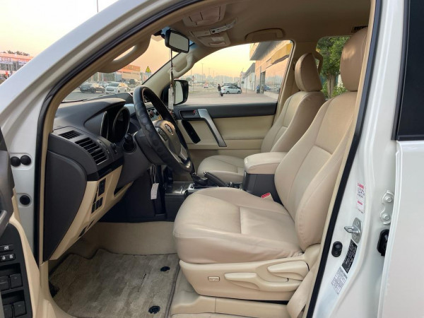 Toyota LAND CRUISER PRADO 2014/ White LHD Petrol AT SUV 4WD view 6