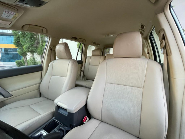 Toyota LAND CRUISER PRADO 2014/ White LHD Petrol AT SUV 4WD view 9