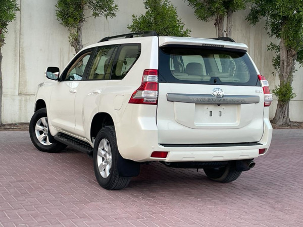 Toyota LAND CRUISER PRADO 2014/ White LHD Petrol AT SUV 4WD view 12