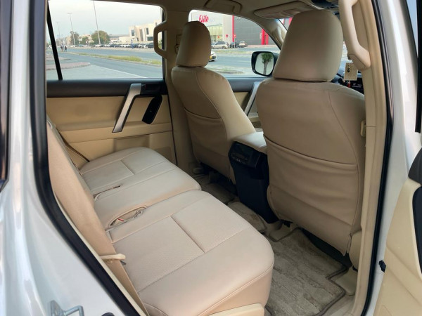 Toyota LAND CRUISER PRADO 2014/ White LHD Petrol AT SUV 4WD view 16