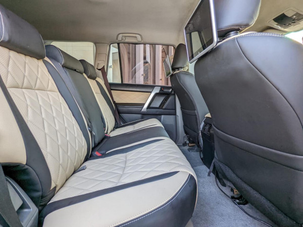 Toyota LAND CRUISER PRADO 2013  Black LHD Petrol AT SUV 4WD view 7