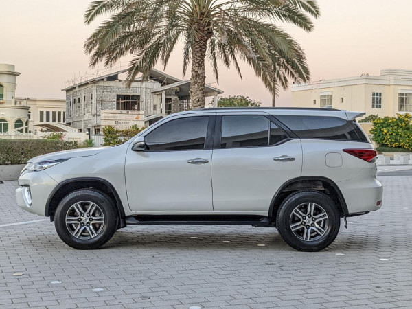 Toyota Fortuner 2018  White LHD Petrol AT SUV 4WD view 12