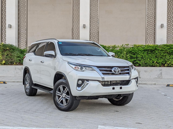 Toyota Fortuner 2018  White LHD Petrol AT SUV 4WD view 18