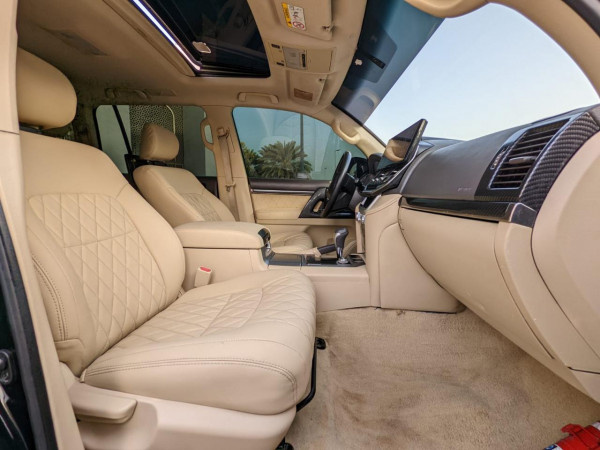 Toyota Land Cruiser 2016/ Black LHD Petrol AT SUV 4WD view 9