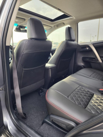 Toyota RAV 4 2016  Grey LHD Petrol AT SUV Crossover 4WD view 3