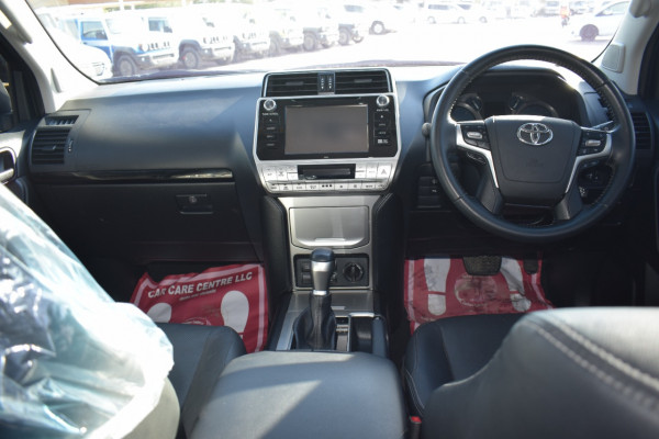 Toyota LAND CRUISER PRADO 2019  Silver RHD Diesel AT SUV 4WD view 4