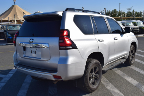 Toyota LAND CRUISER PRADO 2019  Silver RHD Diesel AT SUV 4WD view 14