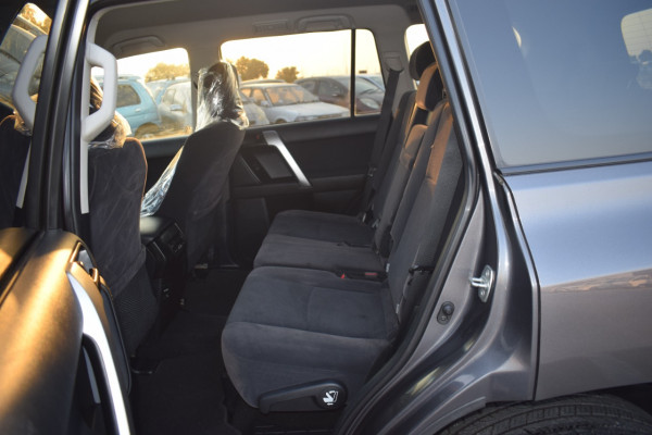 Toyota LAND CRUISER PRADO 2014  Grey RHD Diesel AT SUV 4WD view 13