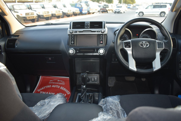 Toyota LAND CRUISER PRADO 2014  Grey RHD Diesel AT SUV 4WD view 15