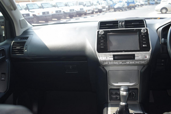 Toyota LAND CRUISER PRADO 2020  Grey RHD Diesel AT SUV 4WD view 11
