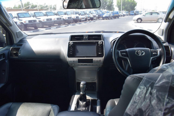 Toyota LAND CRUISER PRADO 2020  Grey RHD Diesel AT SUV 4WD view 14
