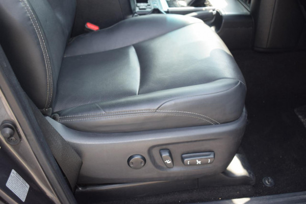 Toyota LAND CRUISER PRADO 2020  Grey RHD Diesel AT SUV 4WD view 17