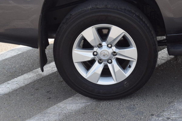 Toyota LAND CRUISER PRADO 2020  Grey RHD Diesel AT SUV 4WD view 19