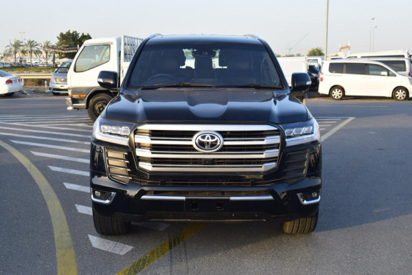 Toyota Land Cruiser 2018/ Black RHD Diesel AT SUV 4WD