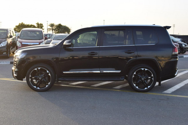 Toyota Land Cruiser 2018/ Black RHD Diesel AT SUV 4WD view 12
