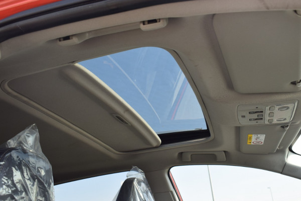 Toyota RAV 4 2015  Orange RHD Petrol AT SUV Crossover 2WD view 6