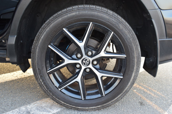 Toyota RAV 4 2018  Black RHD Petrol AT SUV Crossover 2WD view 5