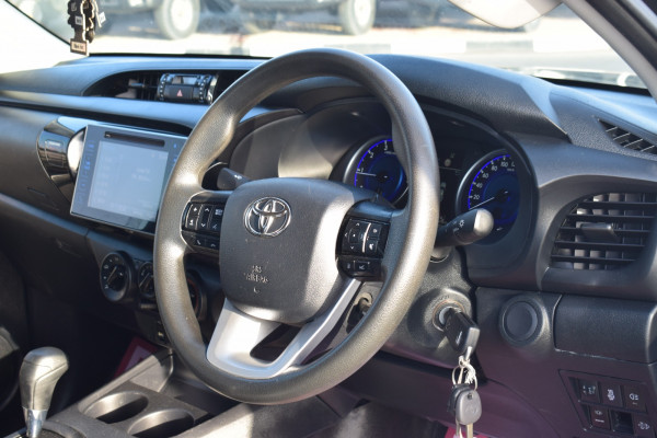 Toyota Hilux 2019  Black RHD Diesel AT Pickup 4WD view 8