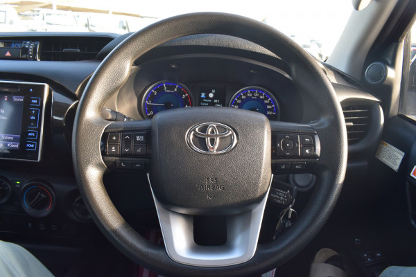 Toyota Hilux 2019  Black RHD Diesel AT Pickup 4WD view 13