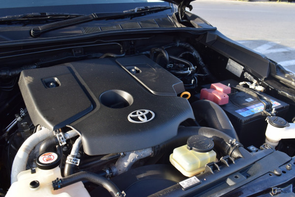Toyota Hilux 2019  Black RHD Diesel AT Pickup 4WD view 19