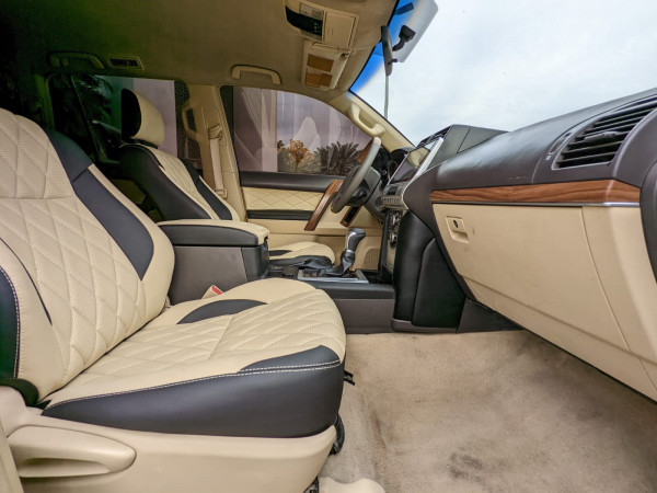 Toyota LAND CRUISER PRADO 2014  Black LHD Petrol AT SUV 4WD view 4