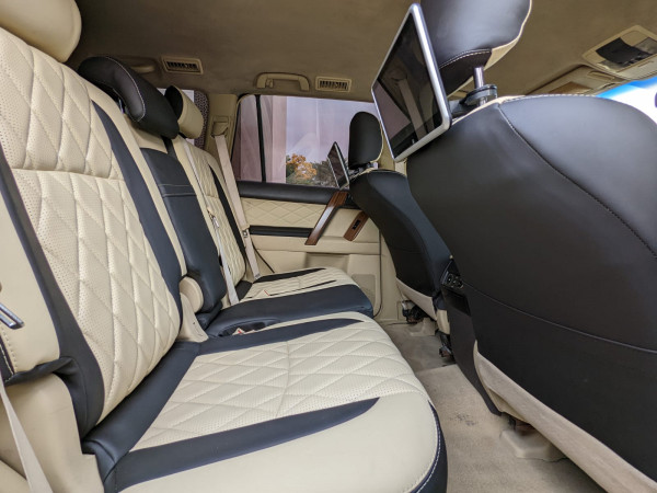 Toyota LAND CRUISER PRADO 2014  Black LHD Petrol AT SUV 4WD view 5