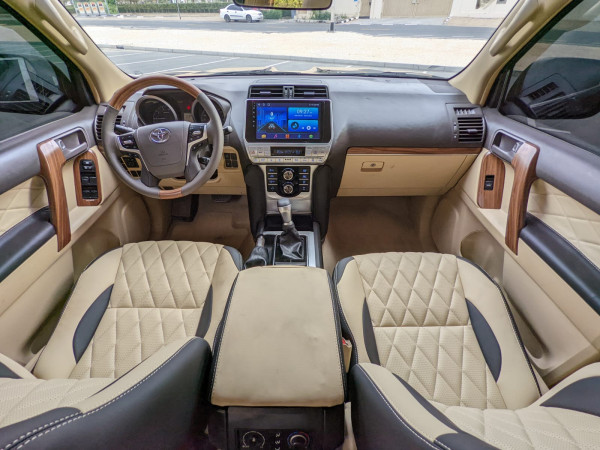 Toyota LAND CRUISER PRADO 2014  Black LHD Petrol AT SUV 4WD view 8