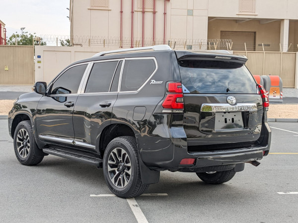 Toyota LAND CRUISER PRADO 2014  Black LHD Petrol AT SUV 4WD view 16