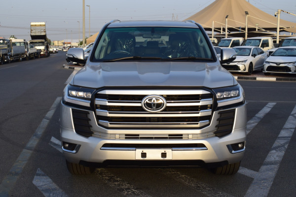 Toyota Land Cruiser 2016  Silver RHD Diesel AT SUV 4WD